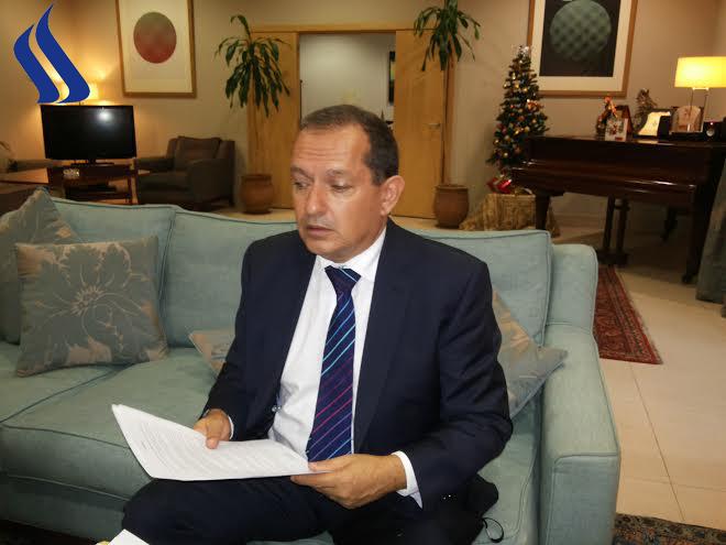السفير البريطاني لـIMN: إجراءات الحكومة في البصرة أعادت ثقتنا وسنفتتح فرعين جديدين لمصرف تشارترد